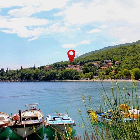 Apartments By The Sea Medveja, Opatija - 7720 ロヴラン エクステリア 写真