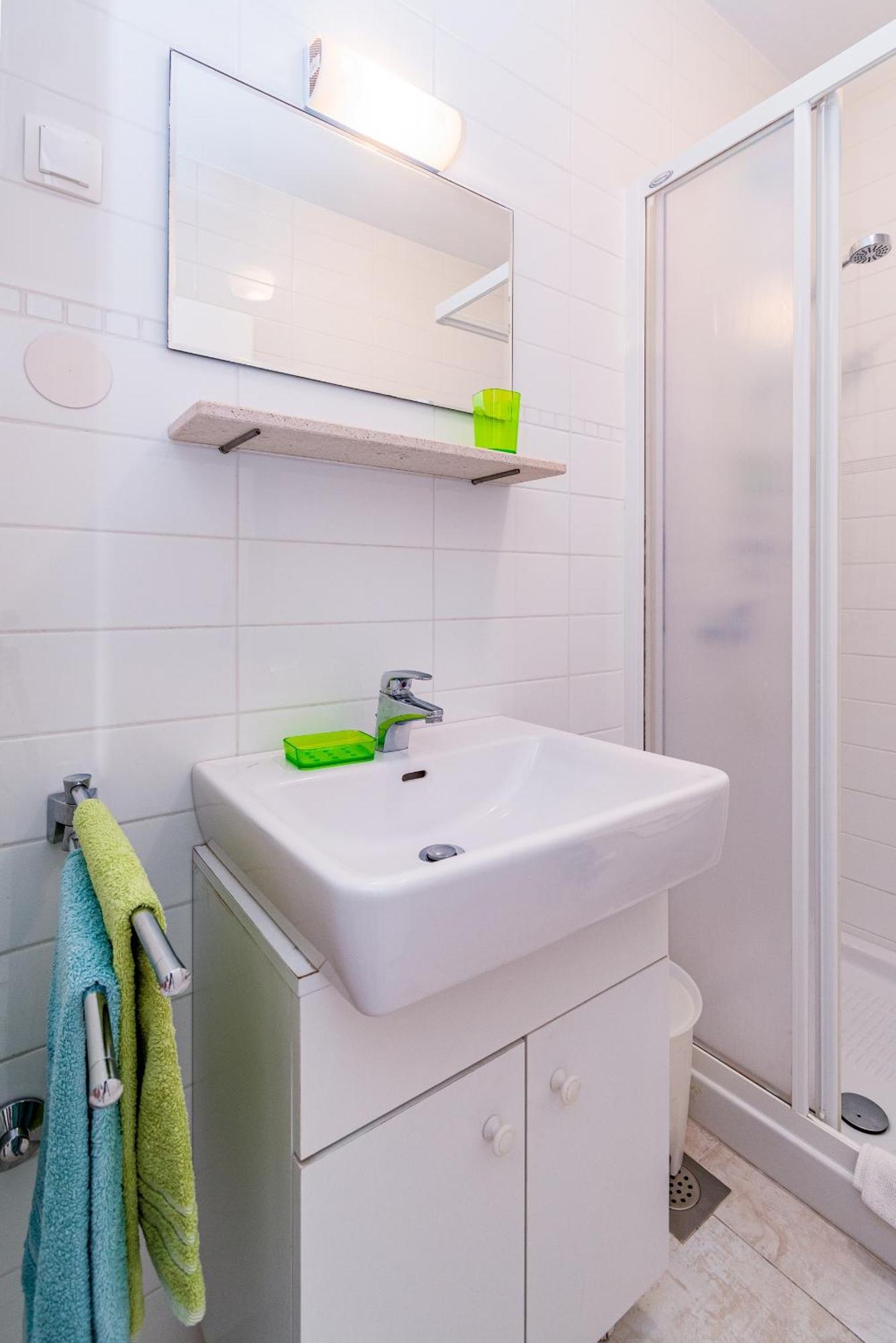 Apartments By The Sea Medveja, Opatija - 7720 ロヴラン 部屋 写真