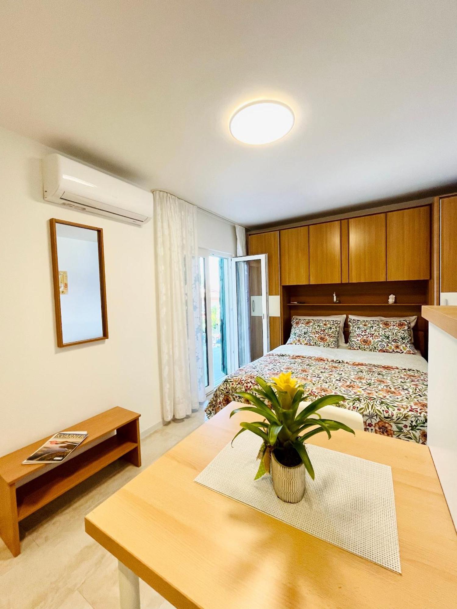 Apartments By The Sea Medveja, Opatija - 7720 ロヴラン 部屋 写真
